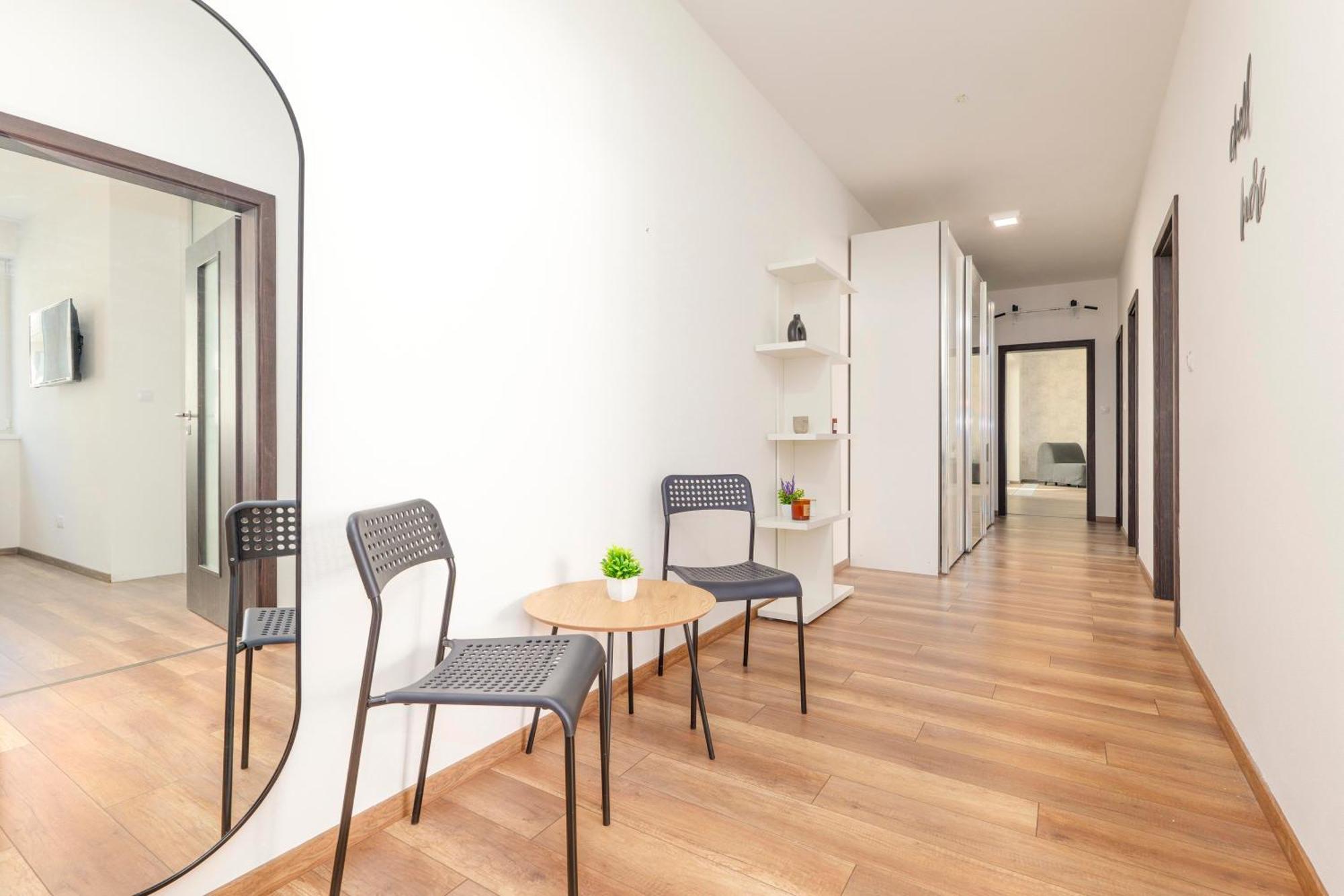 Homeawayhome By The River Ceske Budejovice Ngoại thất bức ảnh